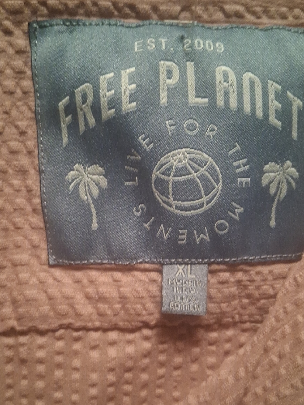 Free Planet Misty Rose Seersucker SS Button Down Shirt XL